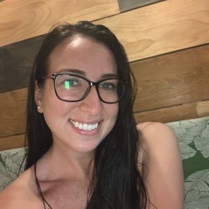 Meet your Posher, Joany